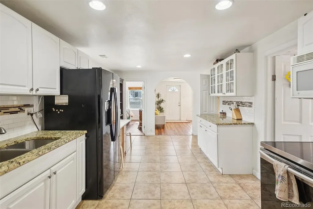 572 S Newton Street Denver CO 80219