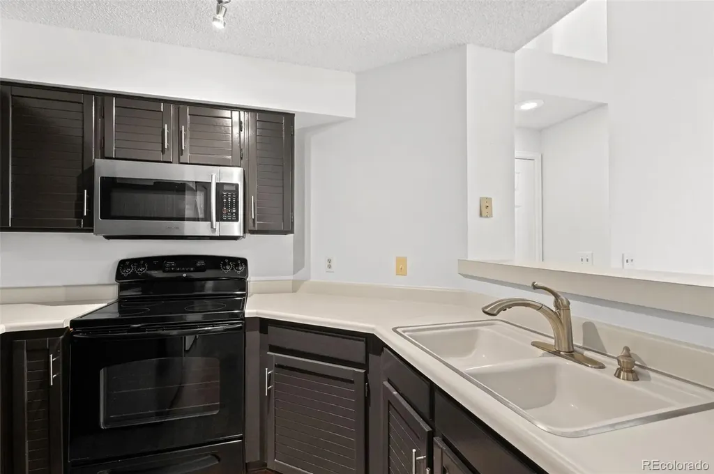 8500 E Jefferson Avenue Denver CO 80237