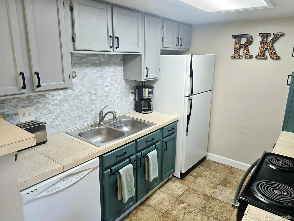 8600 E Alameda Avenue Denver CO 80247