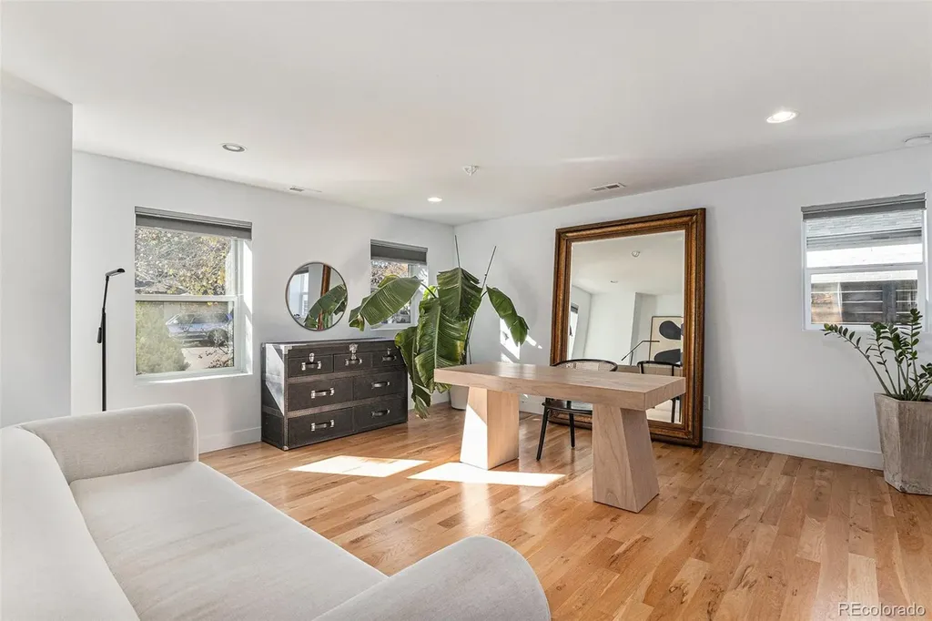3815 W Alice Place Denver CO 80211