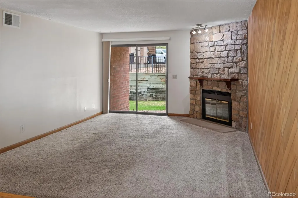 220 Wright Street Lakewood CO 80228