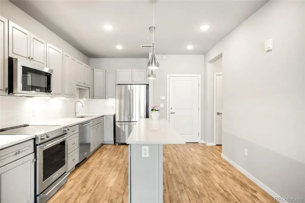 155 S Monaco Street Parkway Denver CO 80224