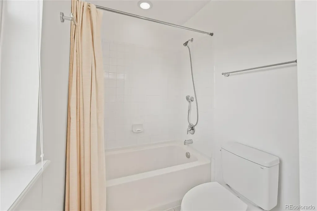 9457 E 52nd Avenue Denver CO 80238