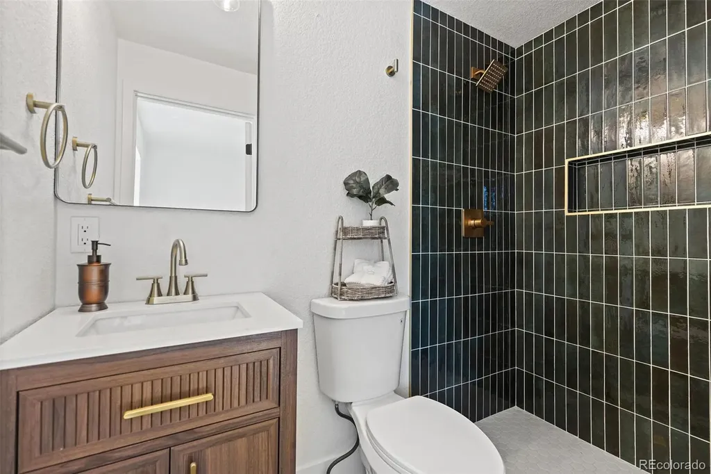 170 S Eaton Street Denver CO 80226