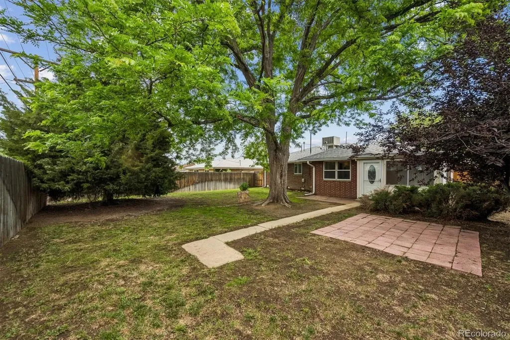 2689 S Meade Street Denver CO 80219