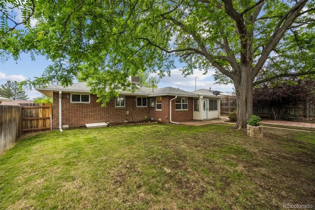2689 S Meade Street Denver CO 80219