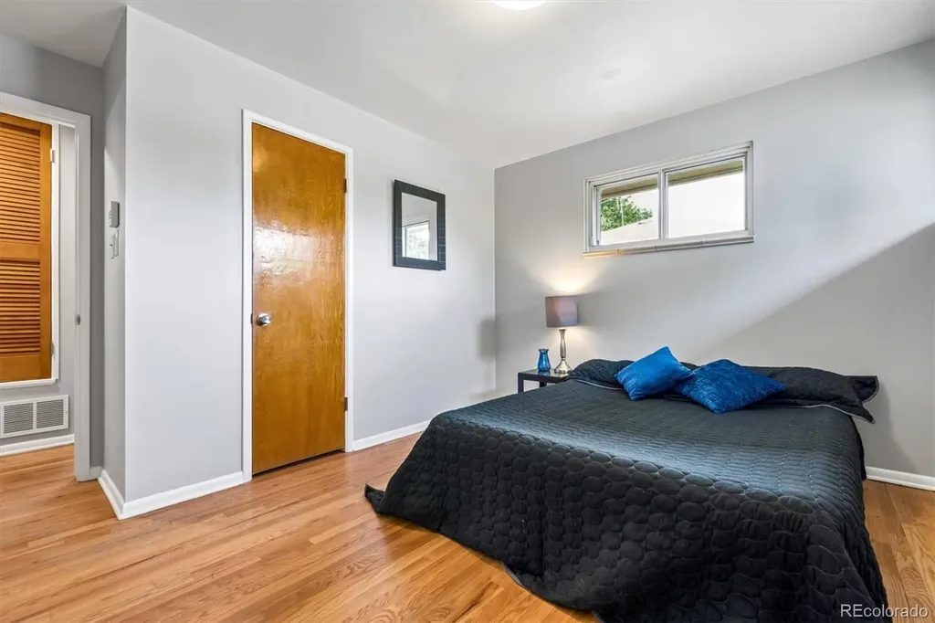 2689 S Meade Street Denver CO 80219