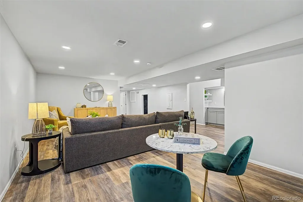 65 Sugar Beet Circle Longmont CO 80501
