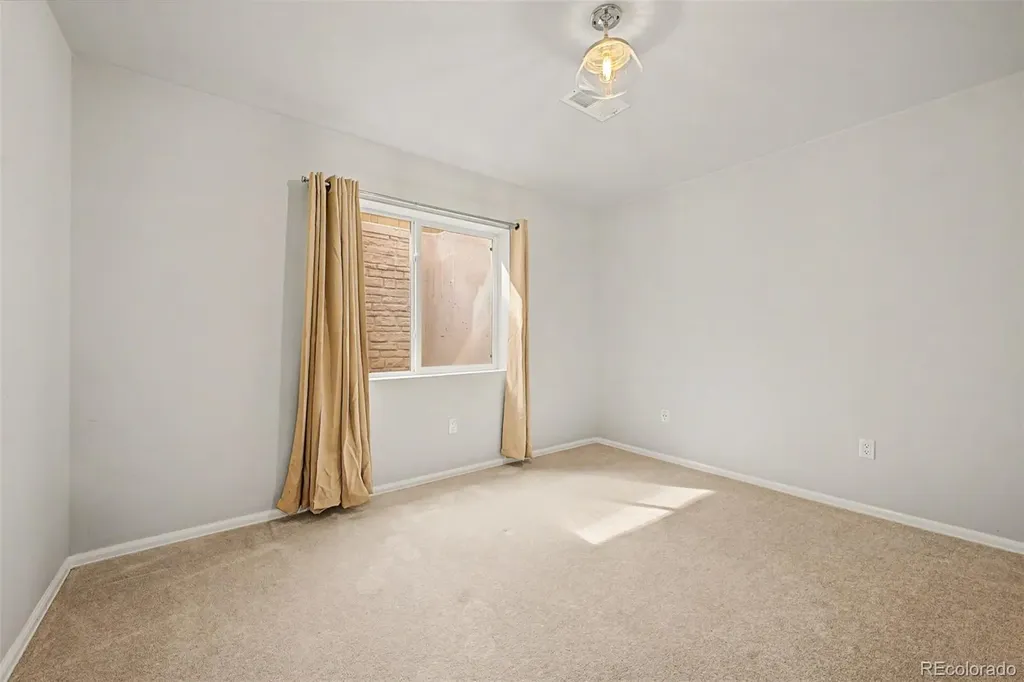 65 Sugar Beet Circle Longmont CO 80501