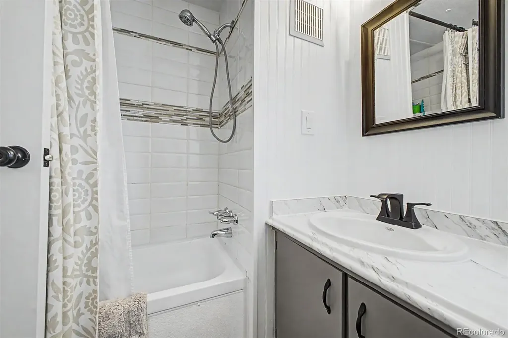 8201 S Santa Fe Drive Littleton CO 80120