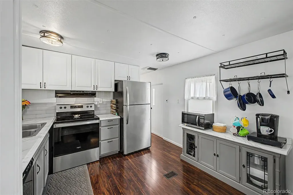 8201 S Santa Fe Drive Littleton CO 80120