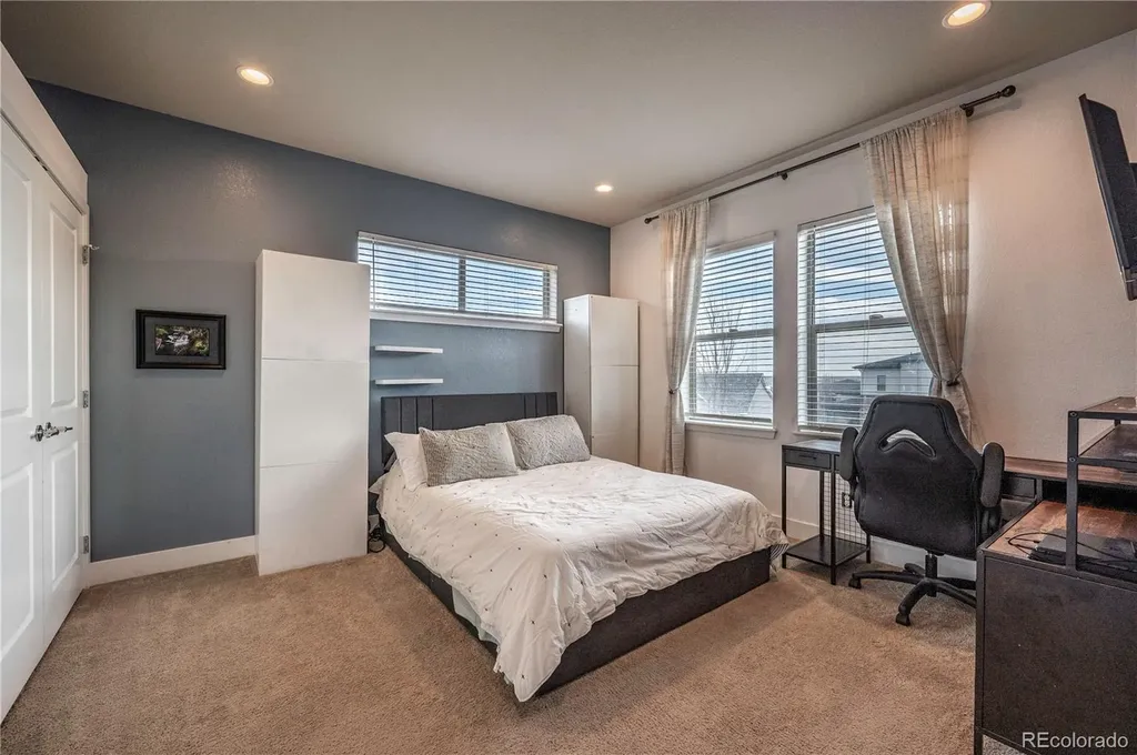4593 Colorado River Drive Longmont CO 80504