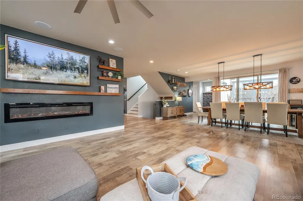 4593 Colorado River Drive Longmont CO 80504