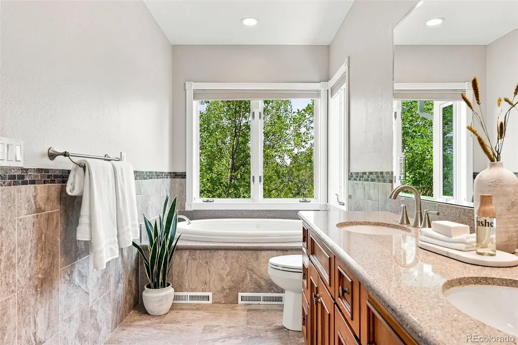 792 Ithaca Drive Boulder CO 80305