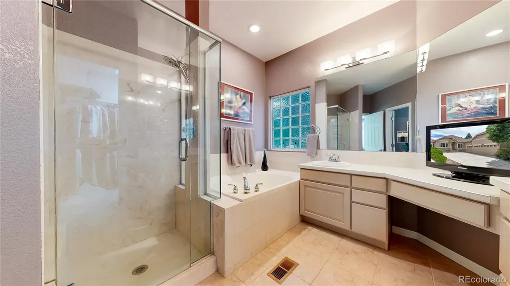 22132 E Quarto Place Aurora CO 80016