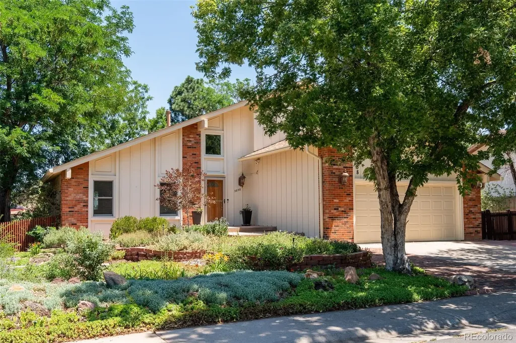3858 S Hannibal Street Aurora CO 80013