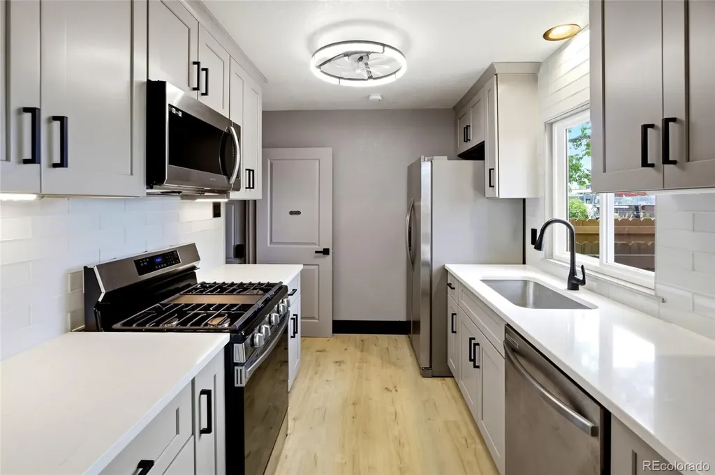 5065 Eliot Street Denver CO 80221