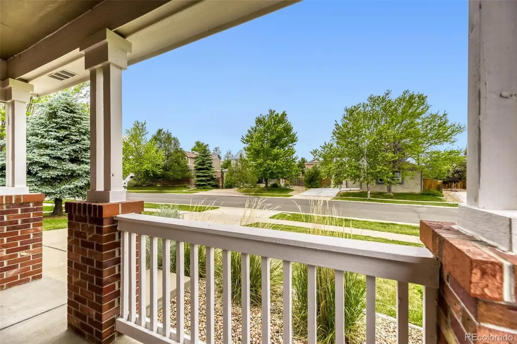 2414 S Ireland Court Aurora CO 80013