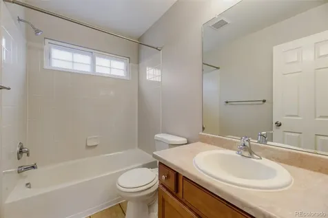 2414 S Ireland Court Aurora CO 80013