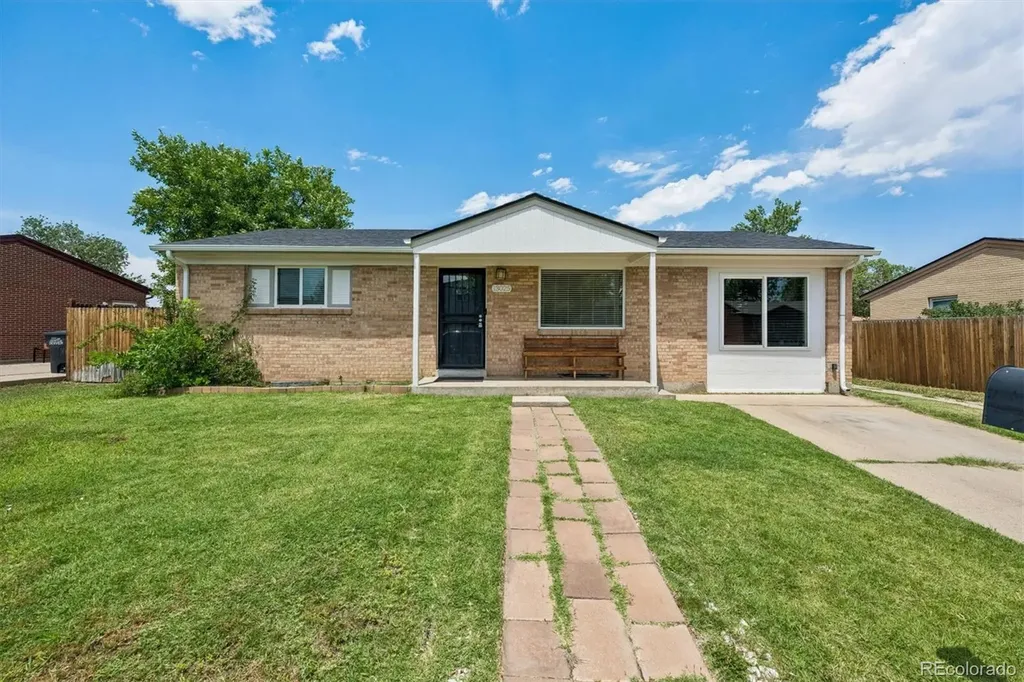 13025 Pensacola Place Denver CO 80239