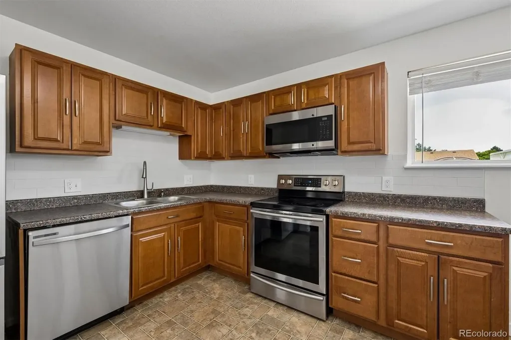 13025 Pensacola Place Denver CO 80239