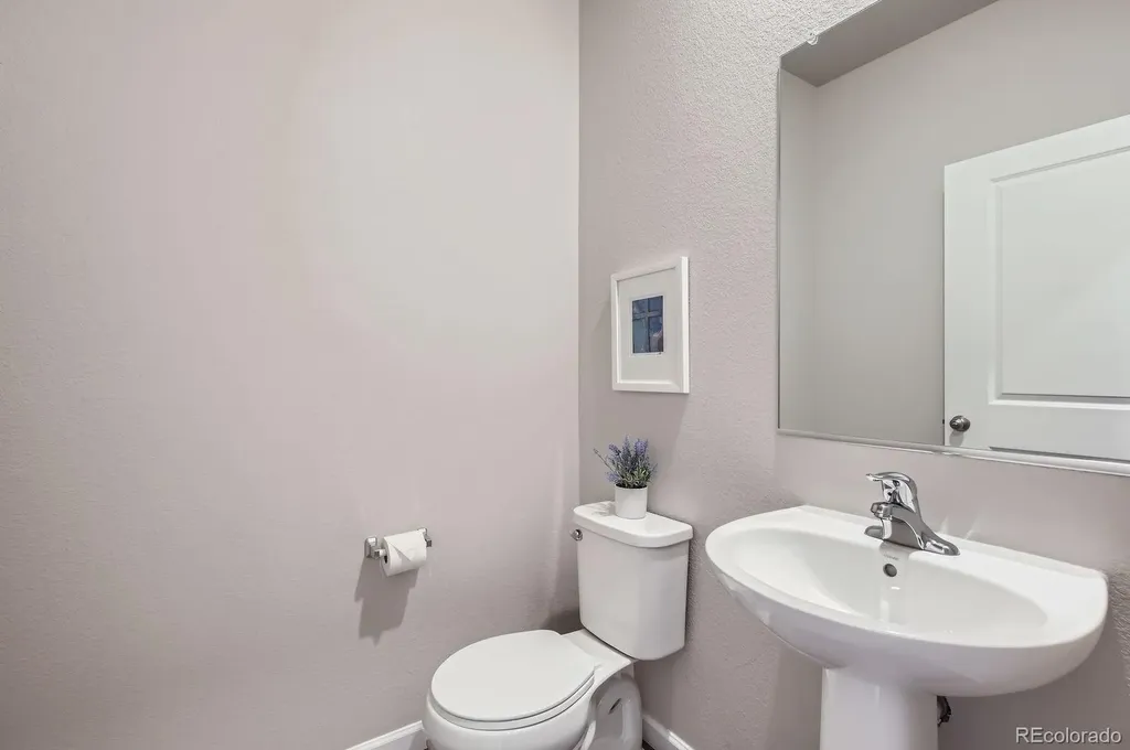 141 Robin Road Johnstown CO 80534