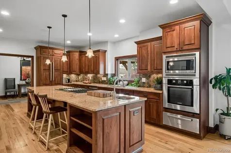 8830 W Bear Creek Drive Lakewood CO 80227
