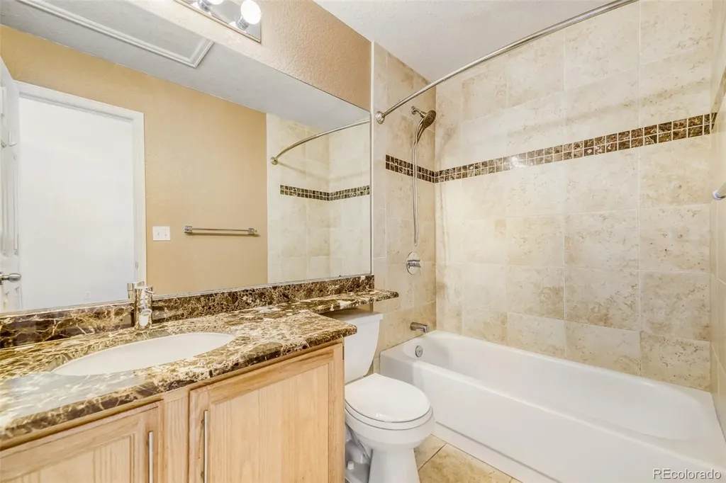2083 S Xenia Way Denver CO 80231