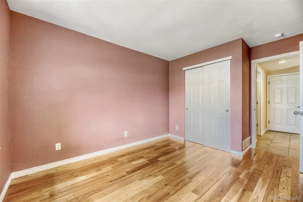 2083 S Xenia Way Denver CO 80231