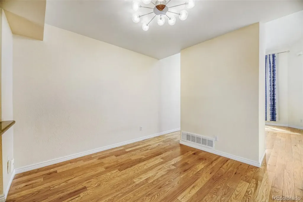 2083 S Xenia Way Denver CO 80231