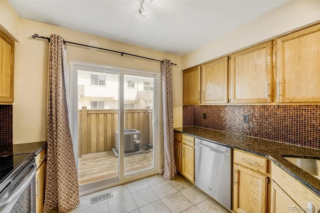 2083 S Xenia Way Denver CO 80231