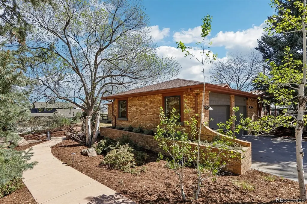 6640 Paiute Court Niwot CO 80503