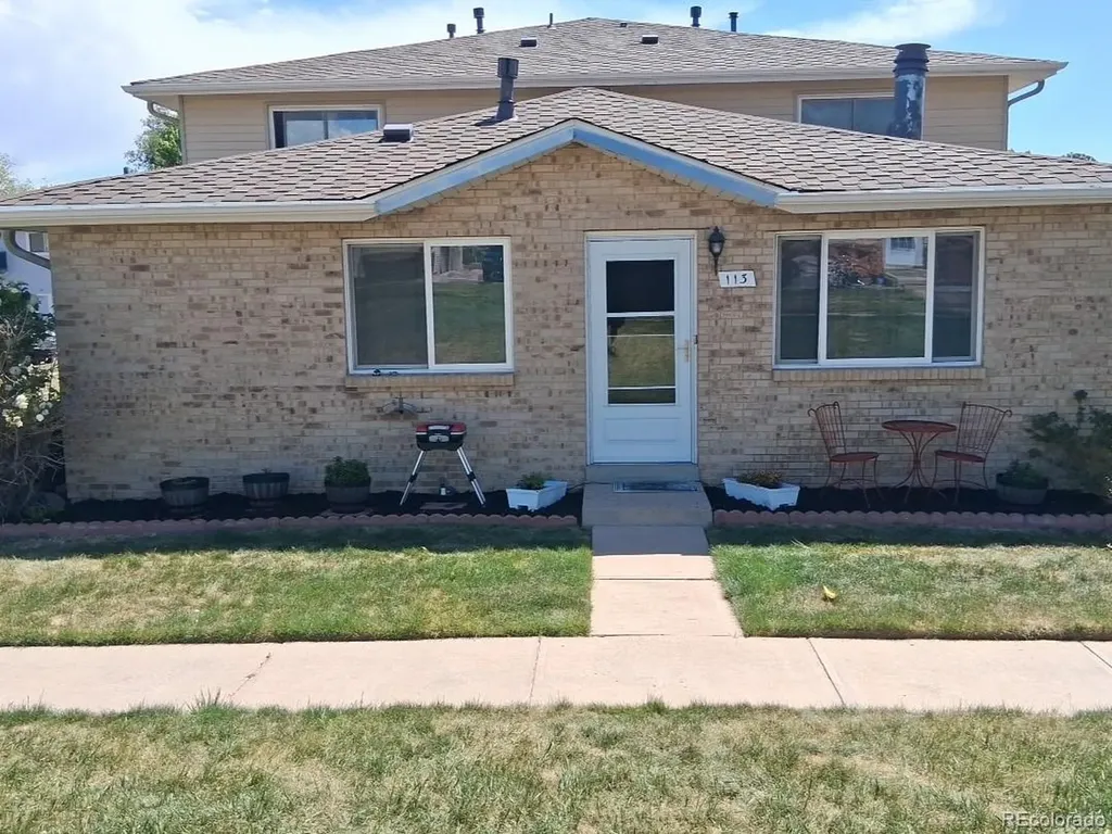 3351 S Field Street Lakewood CO 80227