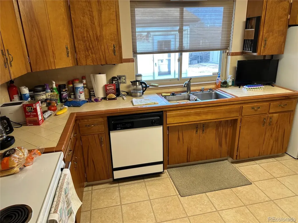 160 Coral Way Broomfield CO 80020