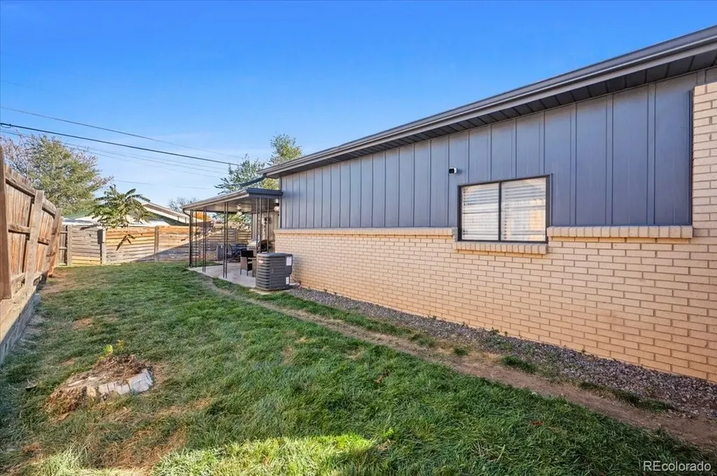 4175 W Custer Place Denver CO 80219