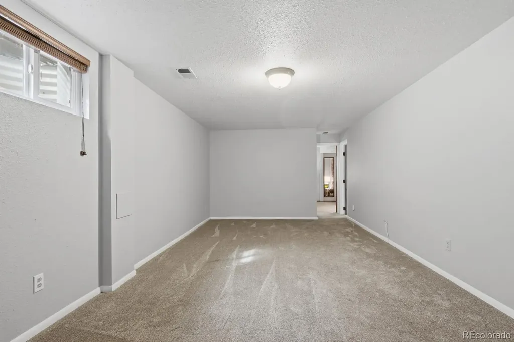 3387 W 93rd Avenue Westminster CO 80031