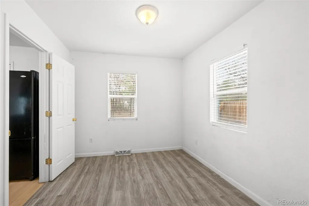 949 S Perry Street Denver CO 80219