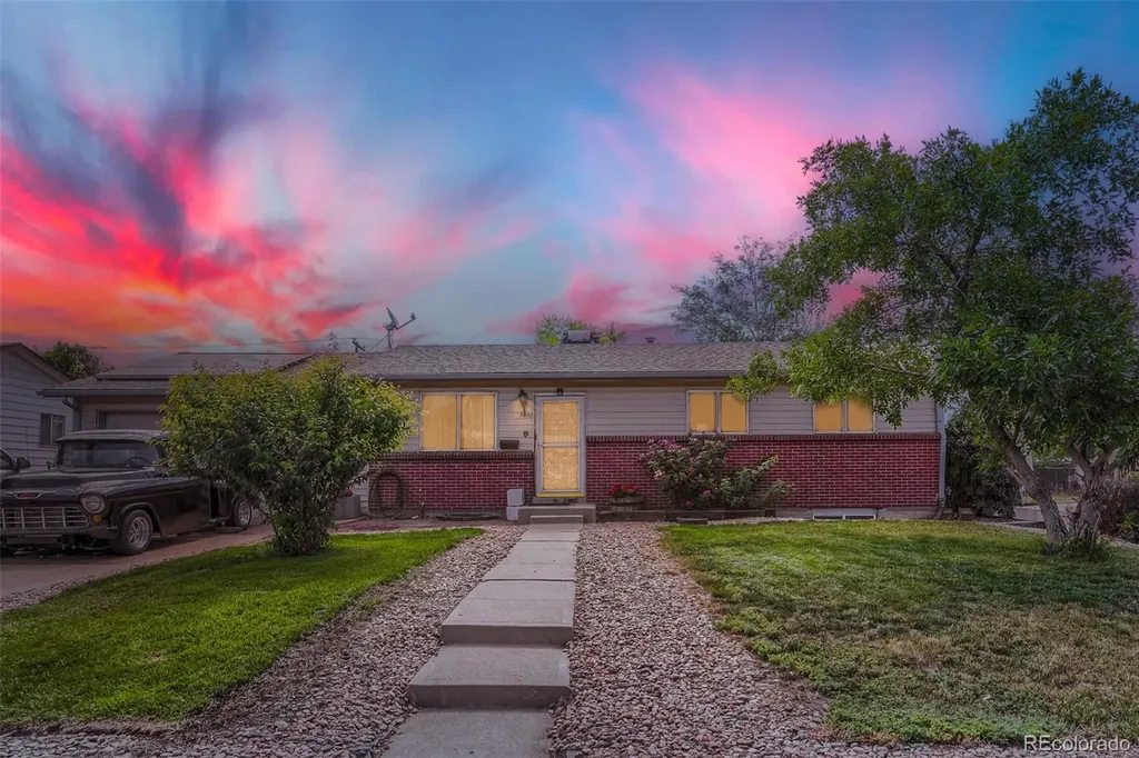 7530 Xavier Street Westminster CO 80030