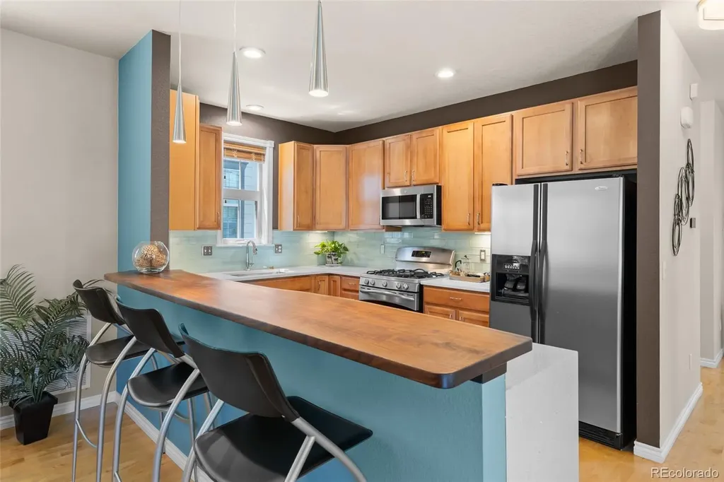 3384 Wabash Street Denver CO 80238