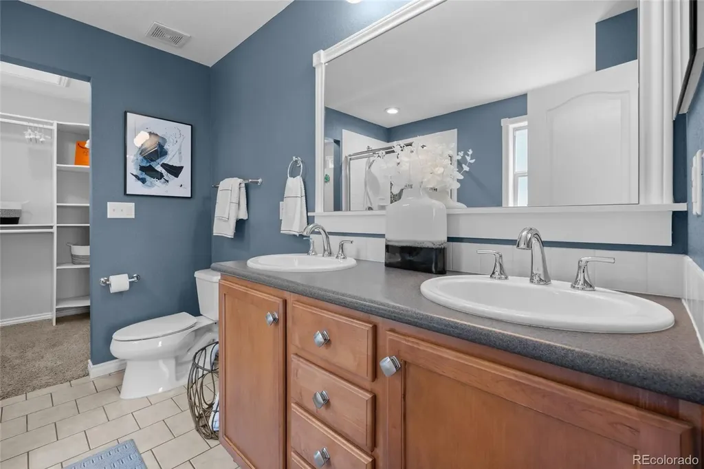 3384 Wabash Street Denver CO 80238
