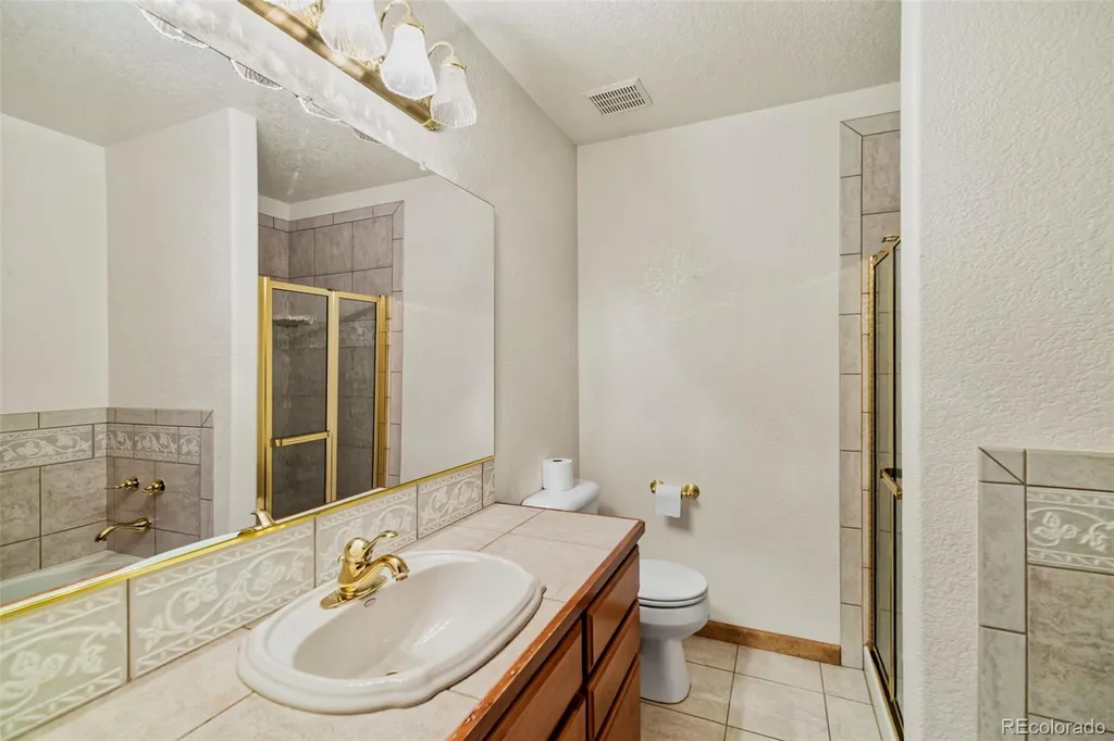 122 W Cline Drive Shawnee CO 80475