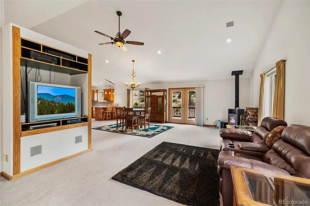 122 W Cline Drive Shawnee CO 80475