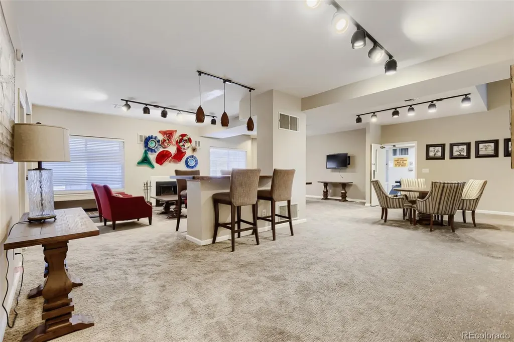 7110 S Gaylord Street Centennial CO 80122