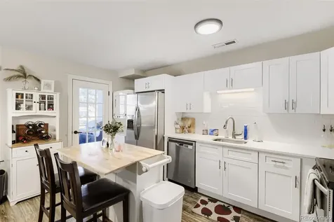 7110 S Gaylord Street Centennial CO 80122
