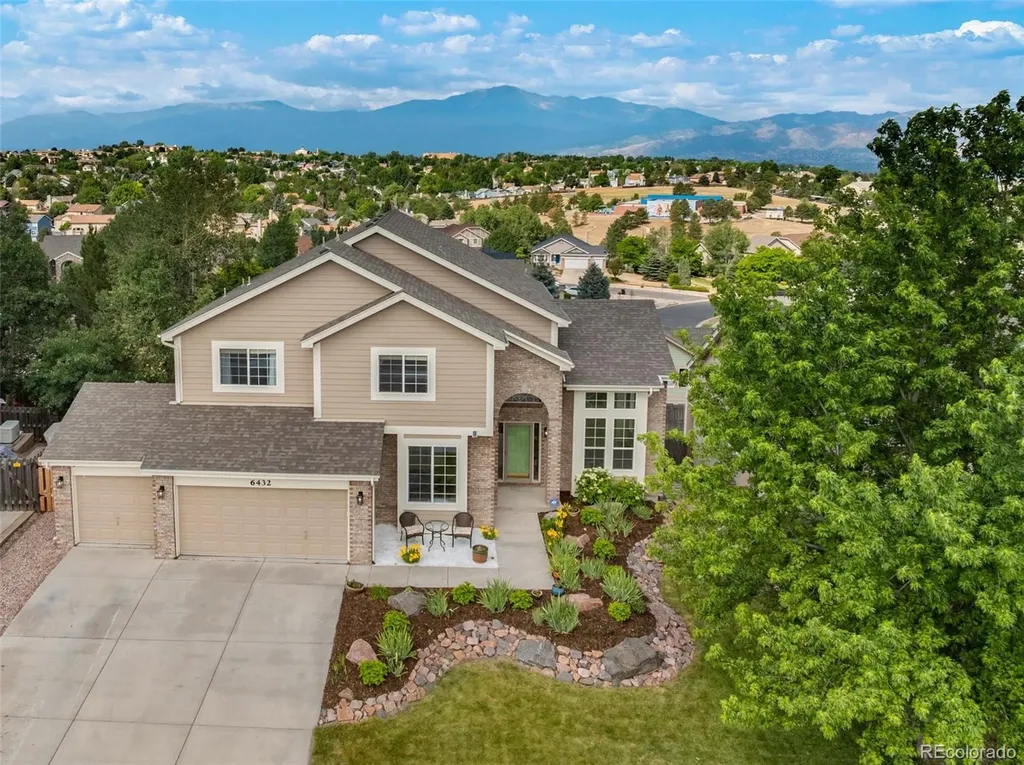 Colorado Springs CO, 6432 Medicine Springs Drive