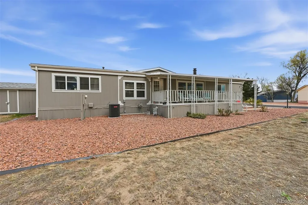 1095 Western Drive Colorado Springs CO 80915