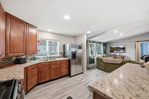 1095 Western Drive Colorado Springs CO 80915