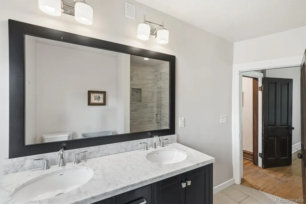 164 S Grant Street Denver CO 80209