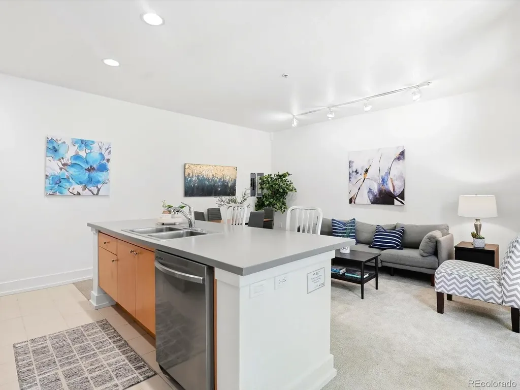 801 Confidence Drive Longmont CO 80504