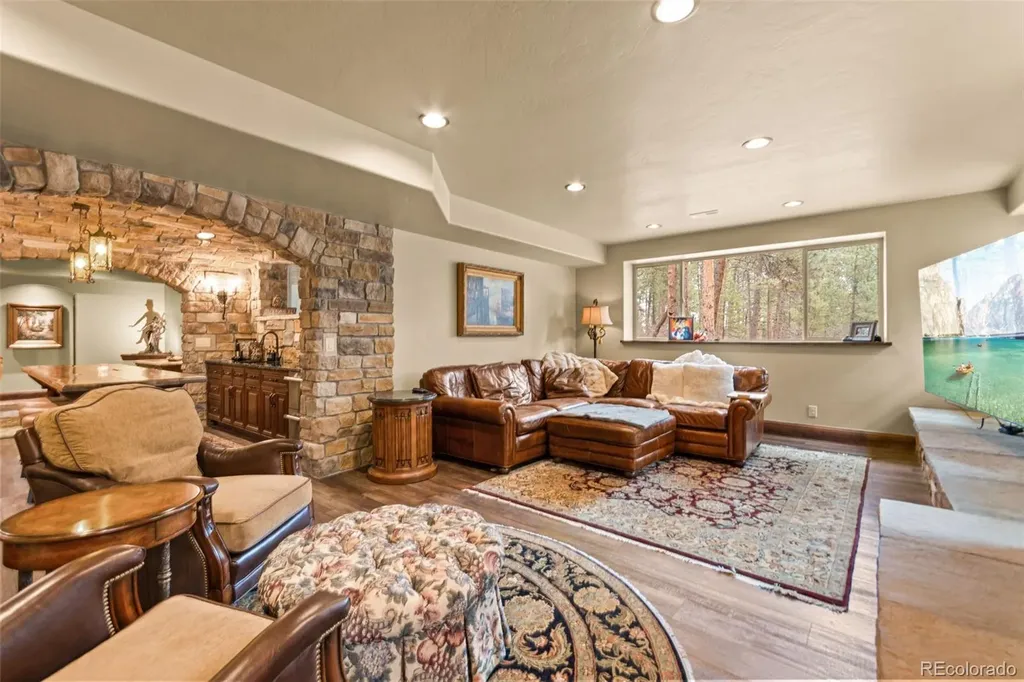 1429 Gore Circle Larkspur CO 80118
